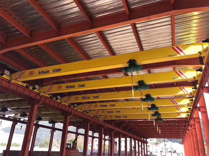 Electric single girder crane